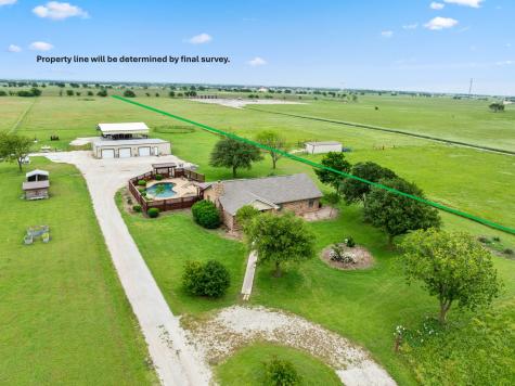 2752 S Branch Road Krum TX 76249