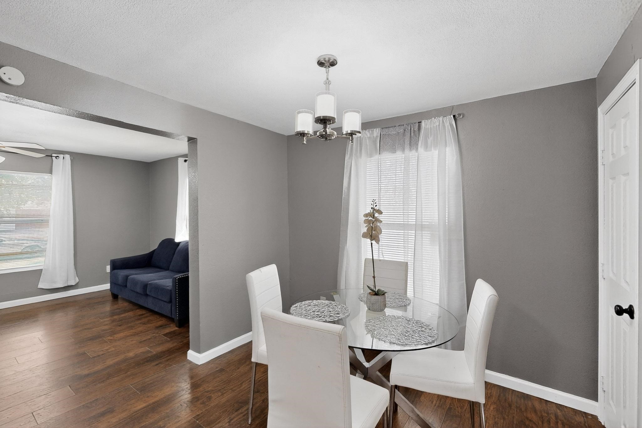 4408 Lawnview Avenue Dallas TX 75227