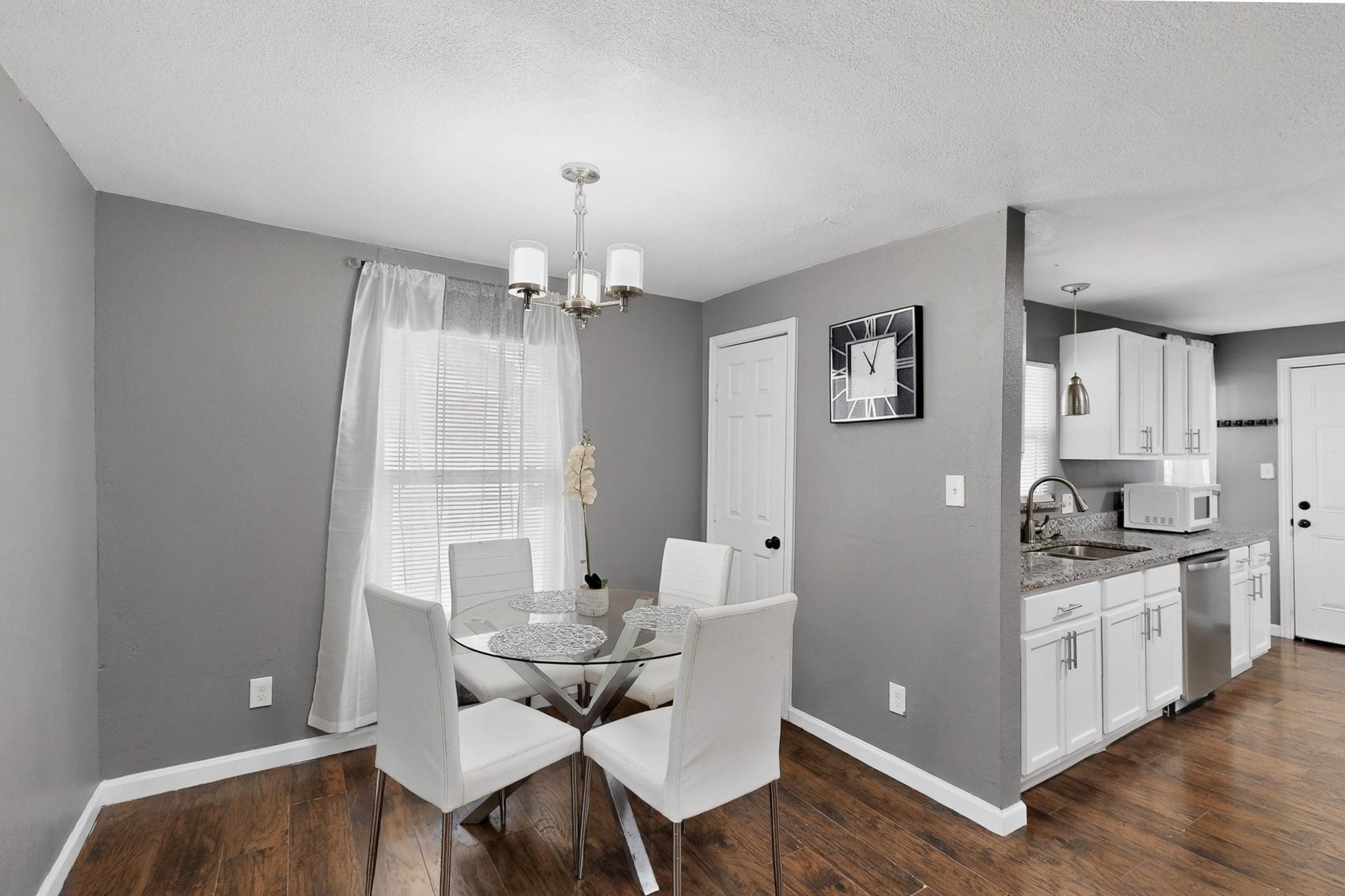 4408 Lawnview Avenue Dallas TX 75227