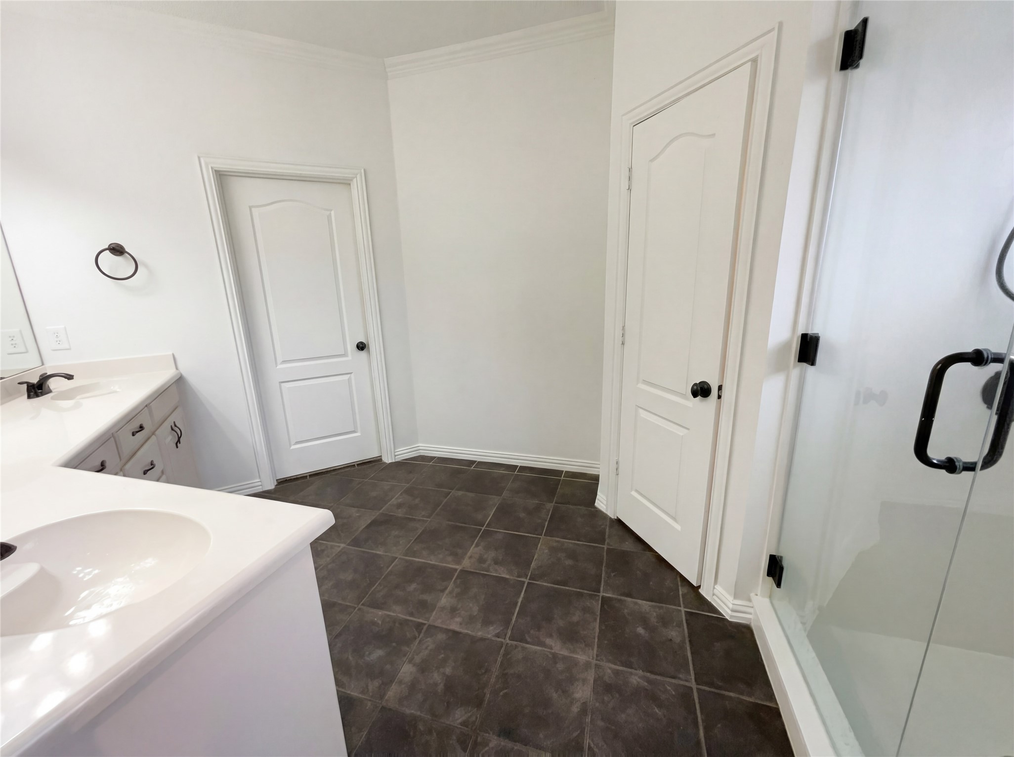 1817 Colorado Court Burleson TX 76028