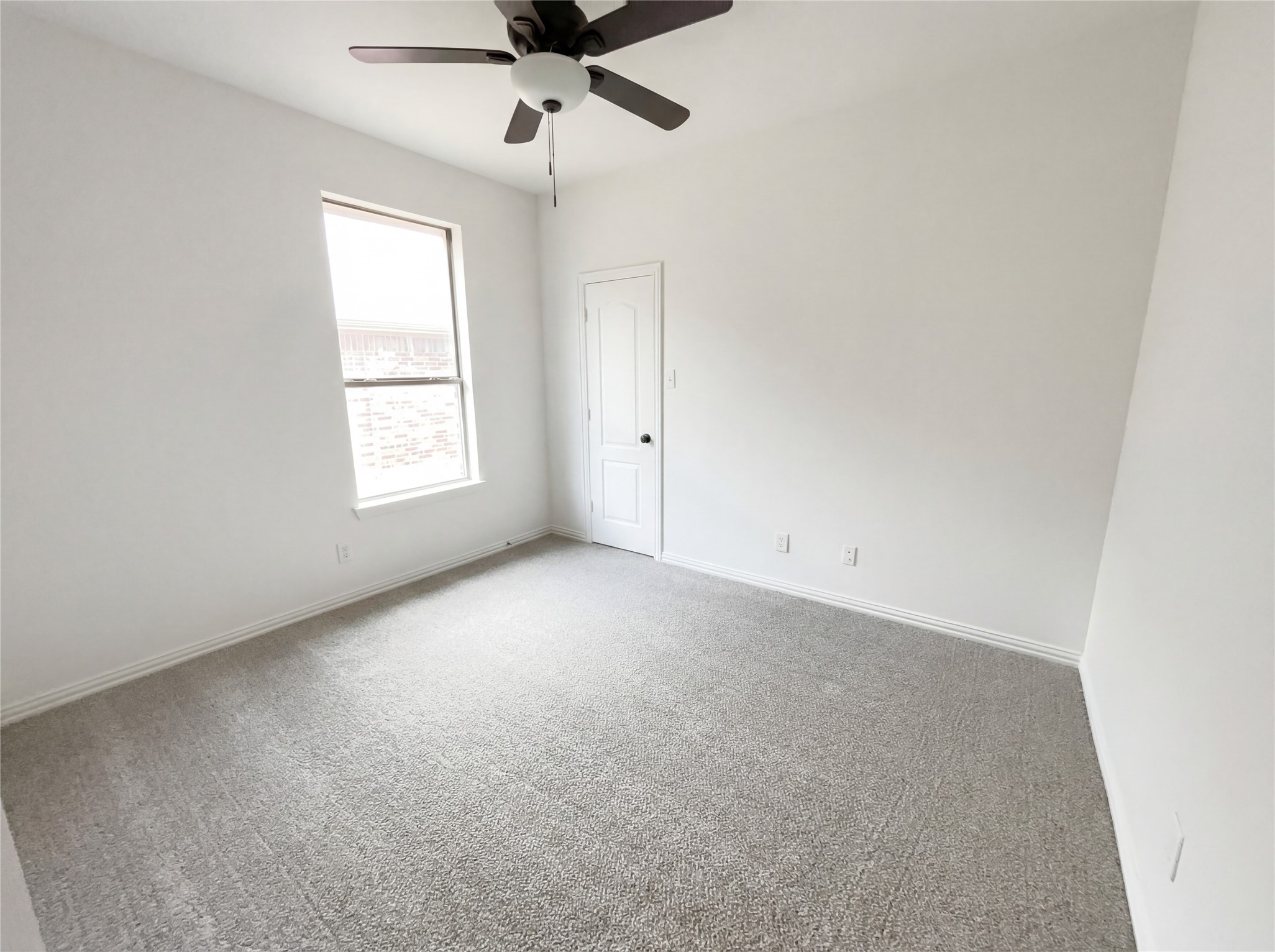 1817 Colorado Court Burleson TX 76028