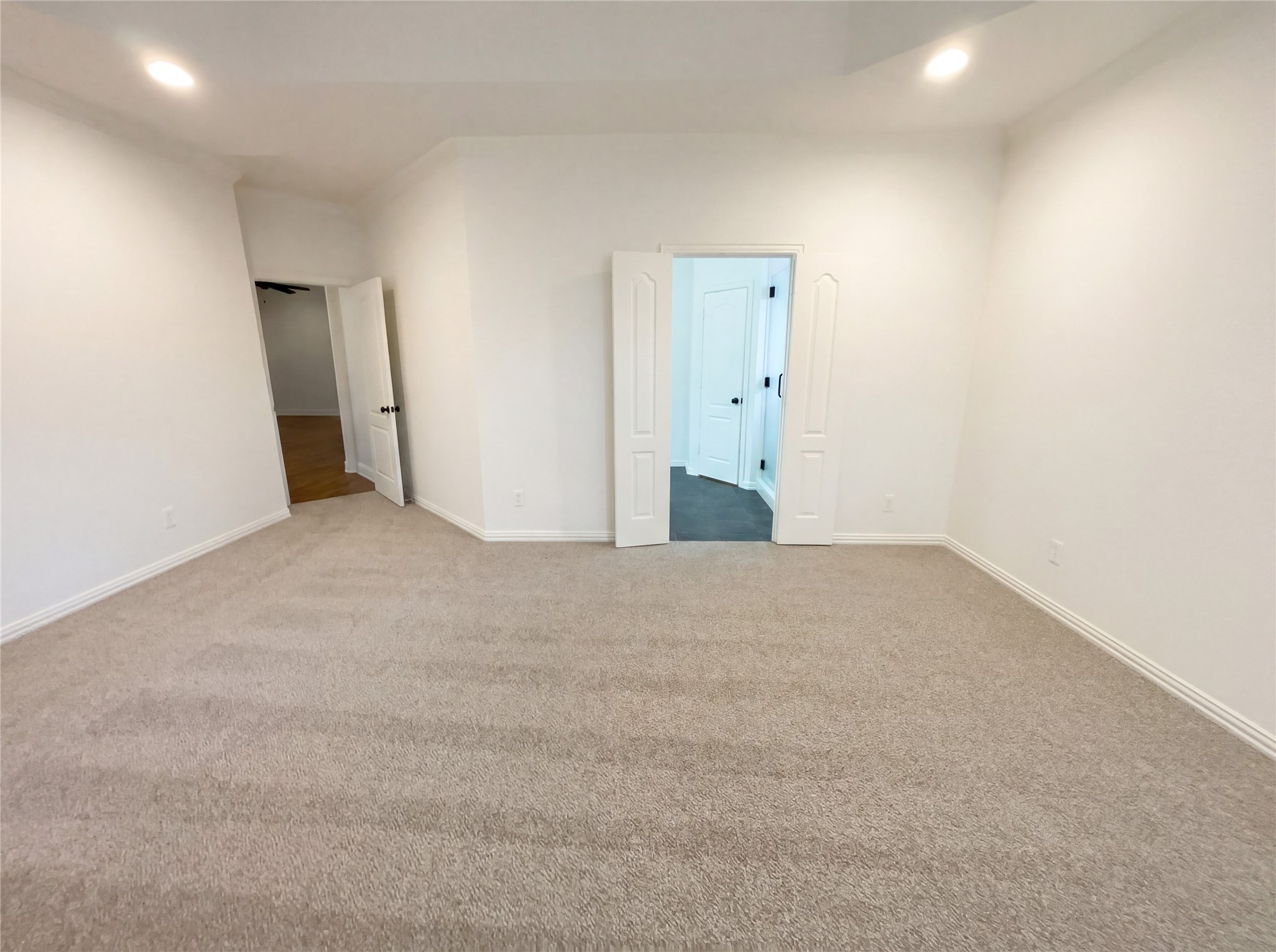 1817 Colorado Court Burleson TX 76028