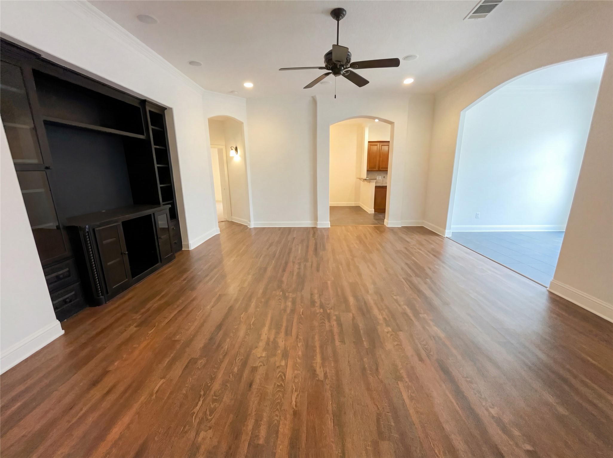 1817 Colorado Court Burleson TX 76028