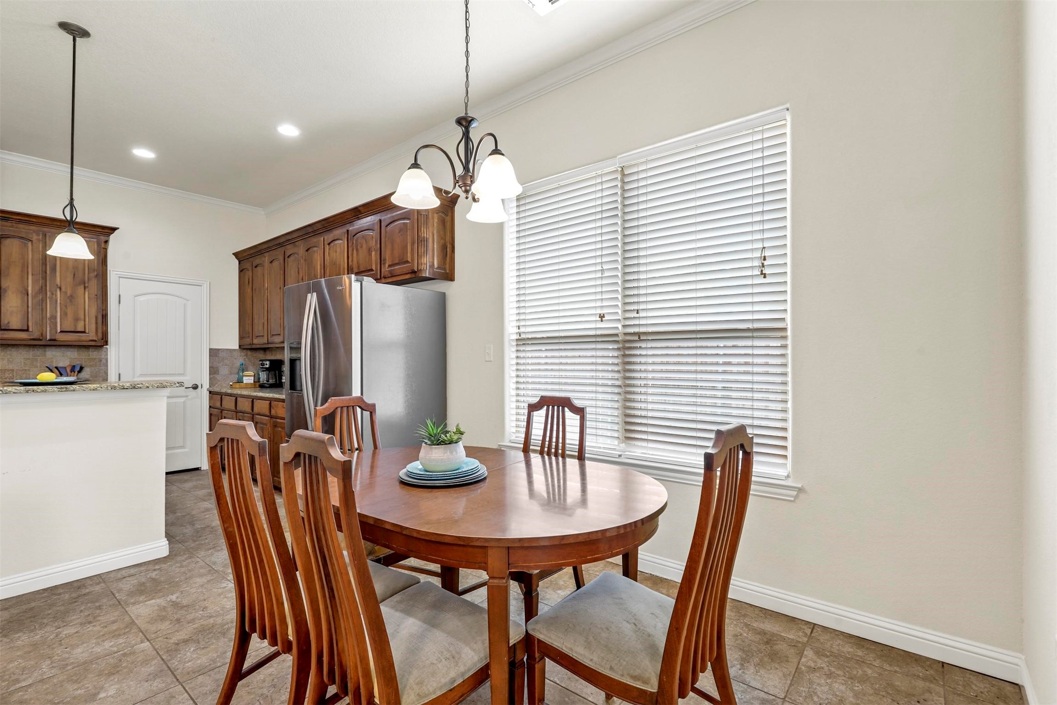 210 Donna Circle Granbury TX 76049