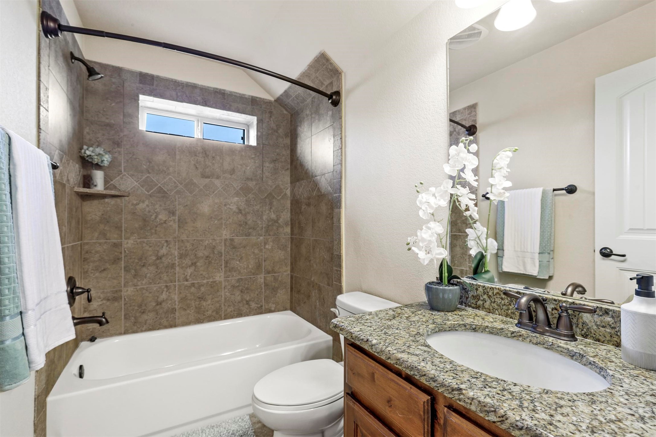 210 Donna Circle Granbury TX 76049