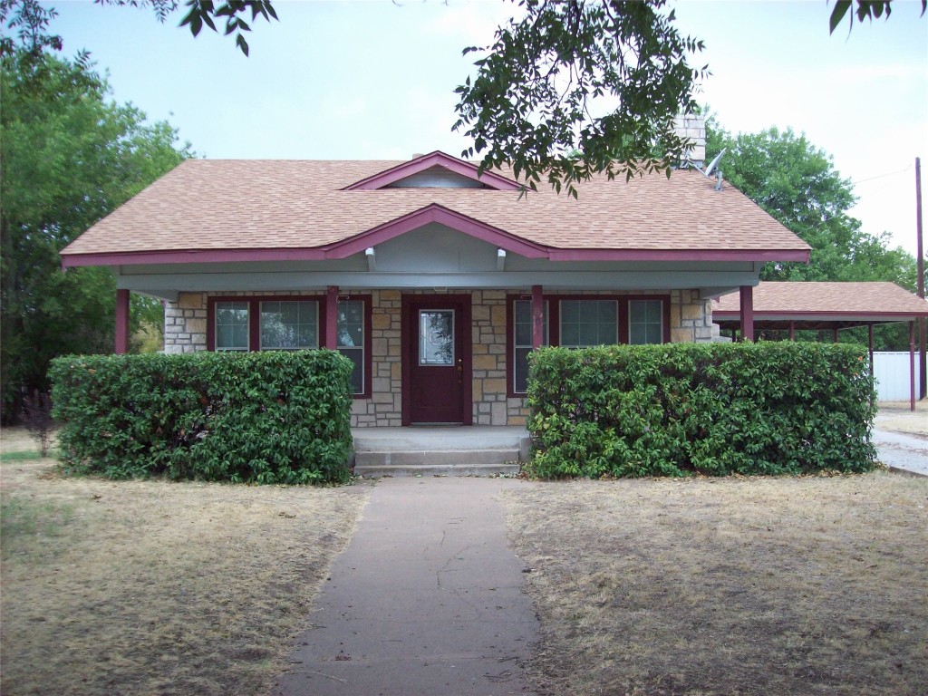801 S Daugherty Avenue Eastland TX 76448
