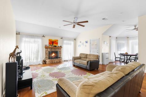 2609 Castle Road Burleson TX 76028