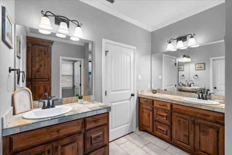 617 Rs County Road 1180 Emory TX 75440