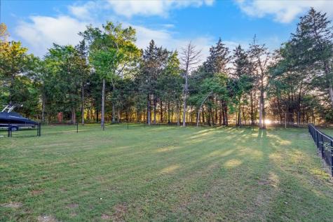 617 Rs County Road 1180 Emory TX 75440