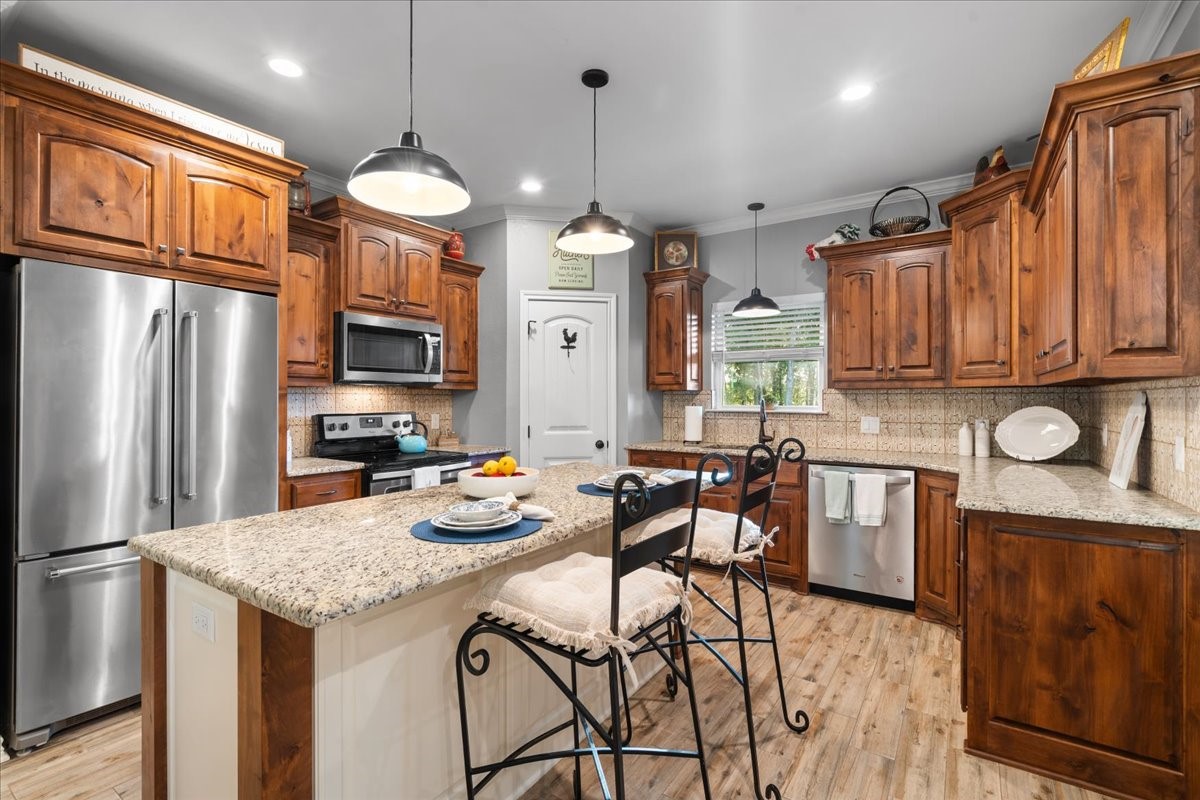 617 Rs County Road 1180 Emory TX 75440