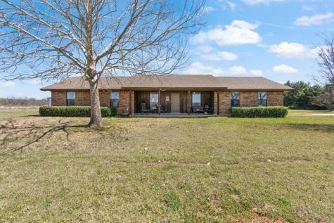 1133 County Road 426 Cleburne TX 76031