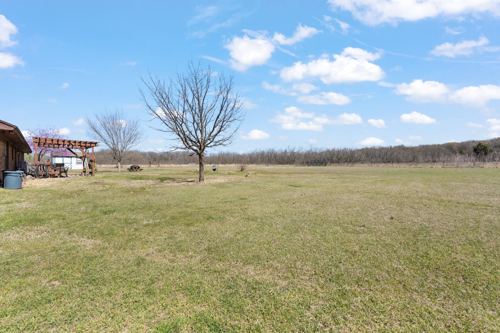1133 County Road 426 Cleburne TX 76031