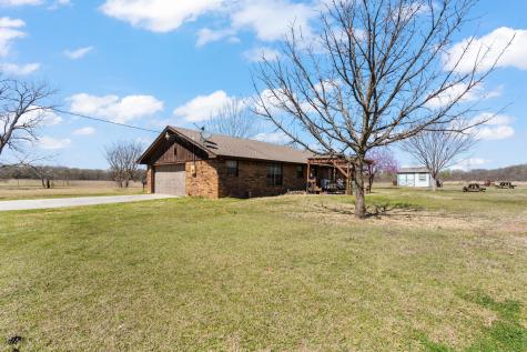 1133 County Road 426 Cleburne TX 76031
