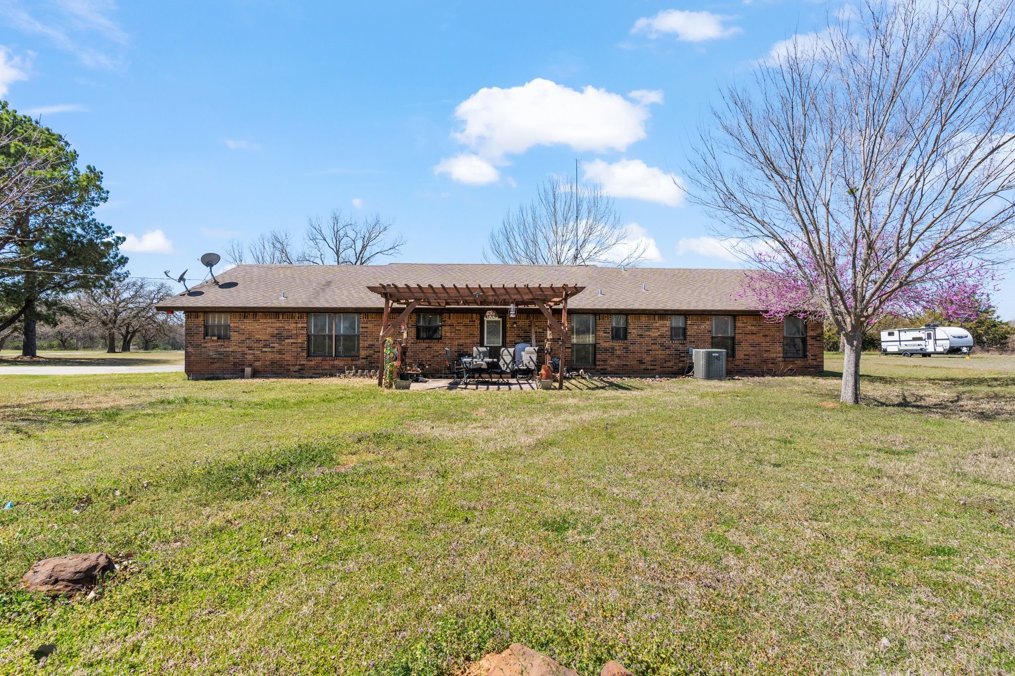 1133 County Road 426 Cleburne TX 76031