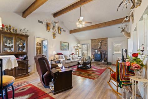 1133 County Road 426 Cleburne TX 76031