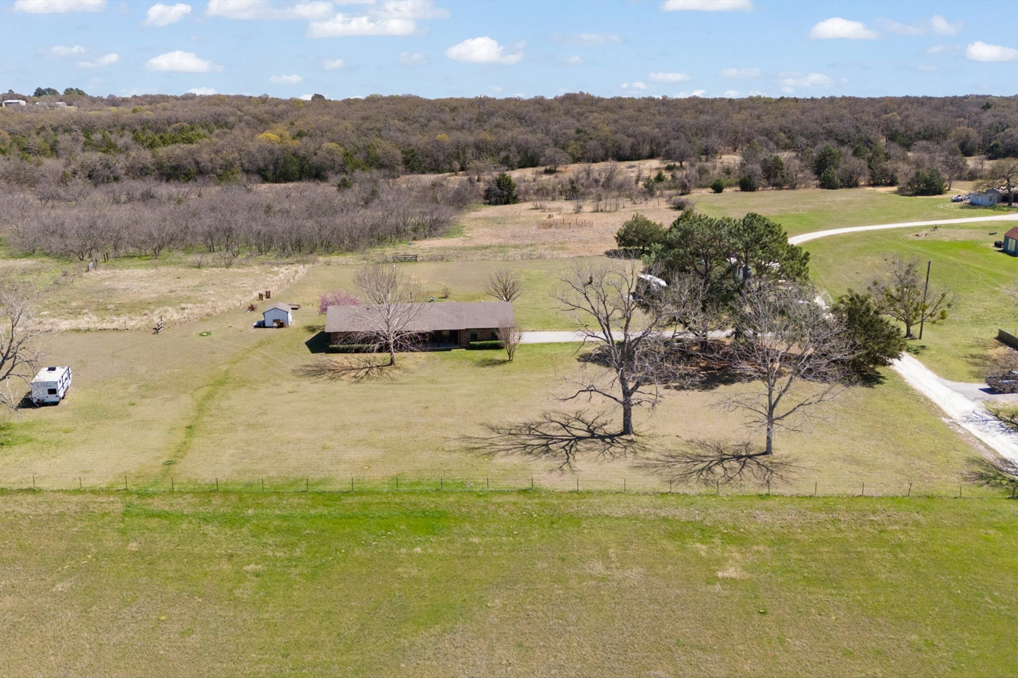 1133 County Road 426 Cleburne TX 76031
