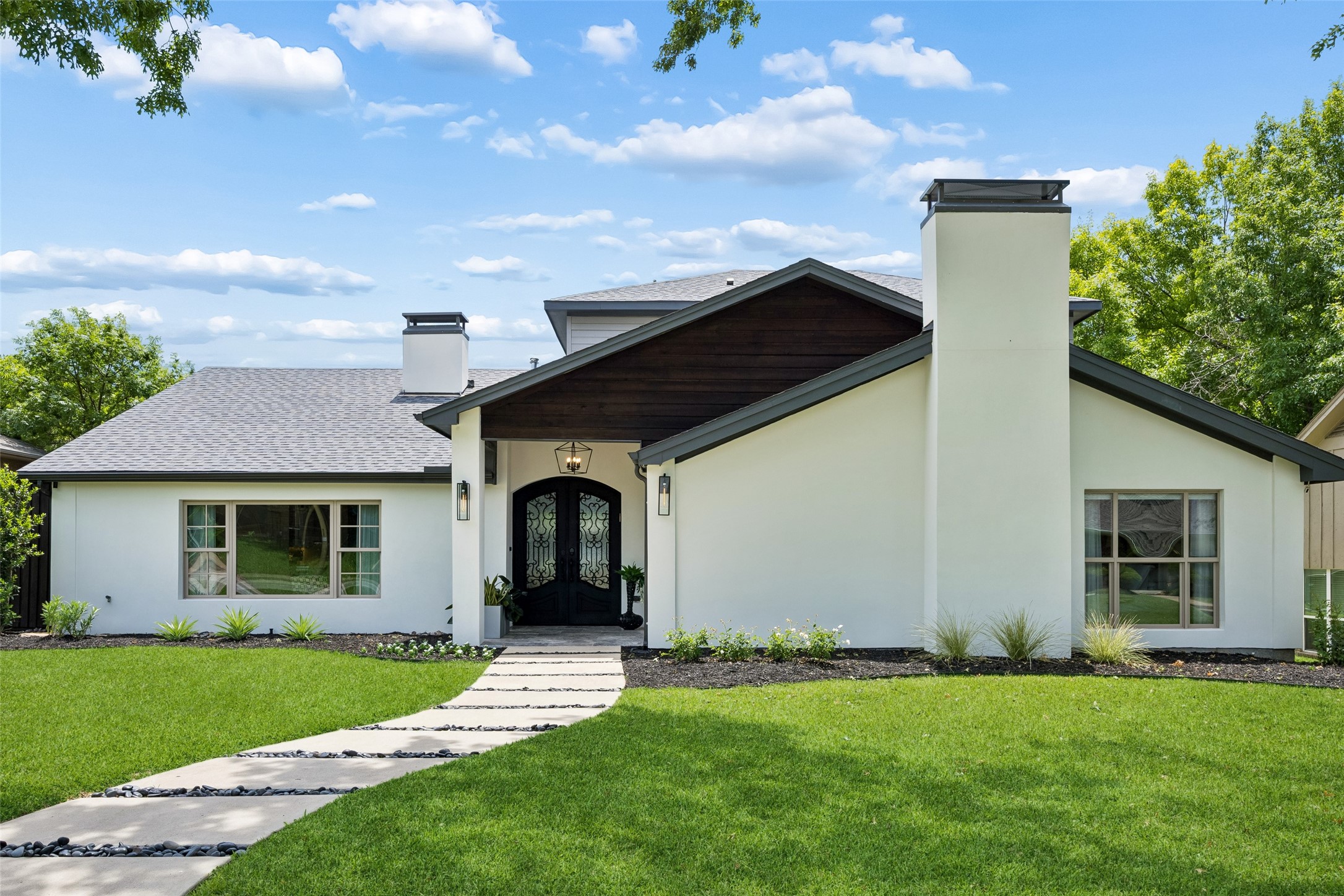 6610 Southpoint Drive Dallas TX 75248