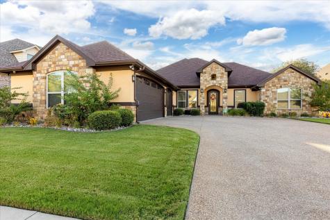 1020 Sunset Bay Court Granbury TX 76048
