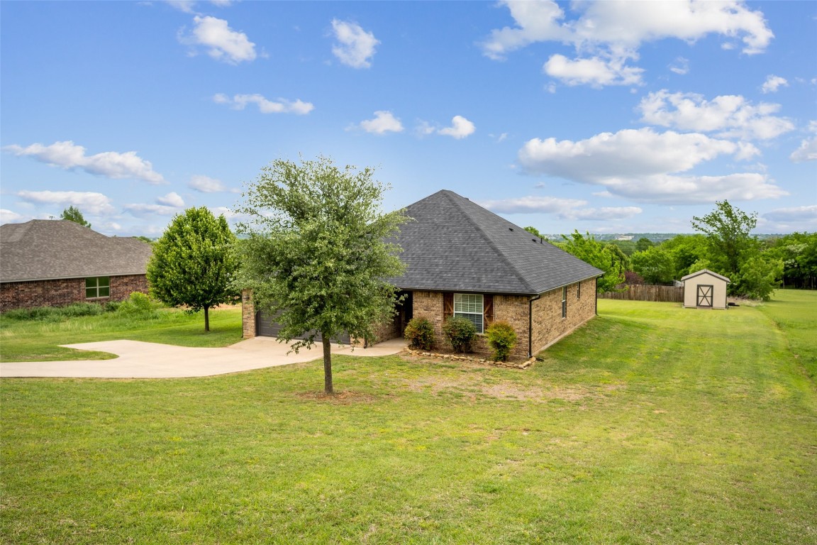 4103 Seminole Trail Granbury TX 76048