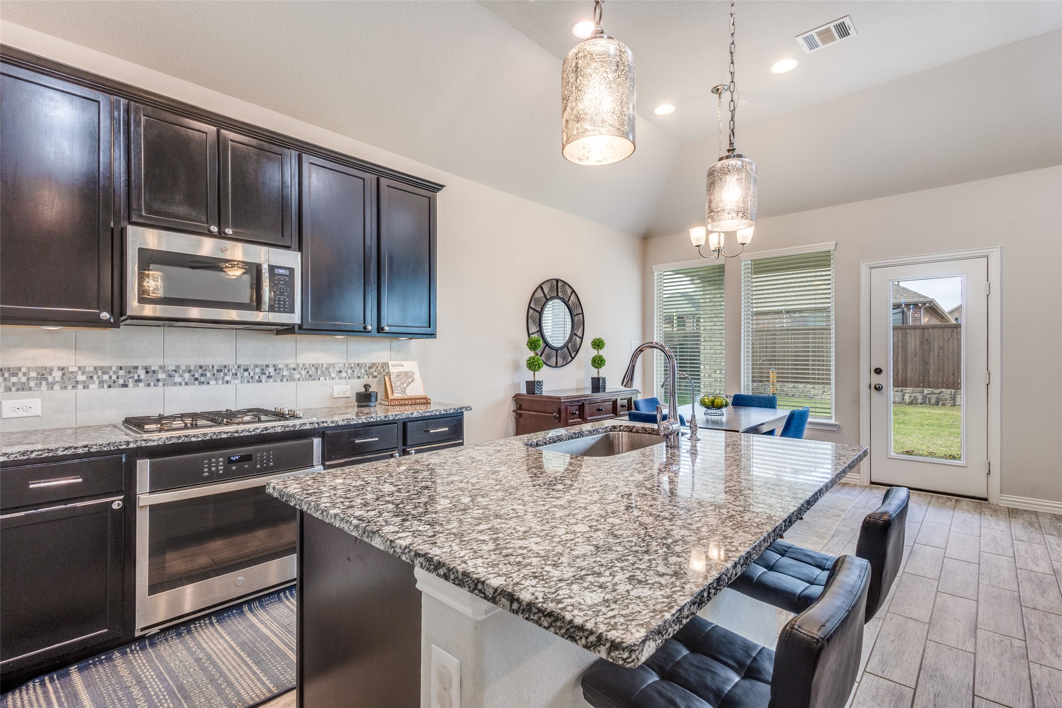 1109 Bluebird Way Celina TX 75009