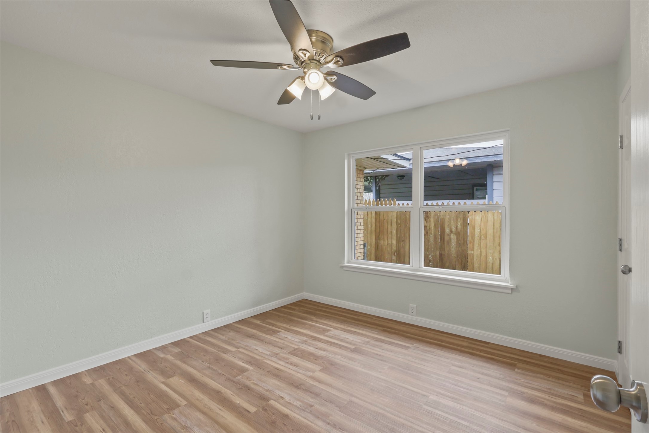 732 W Bullock Street Denison TX 75020