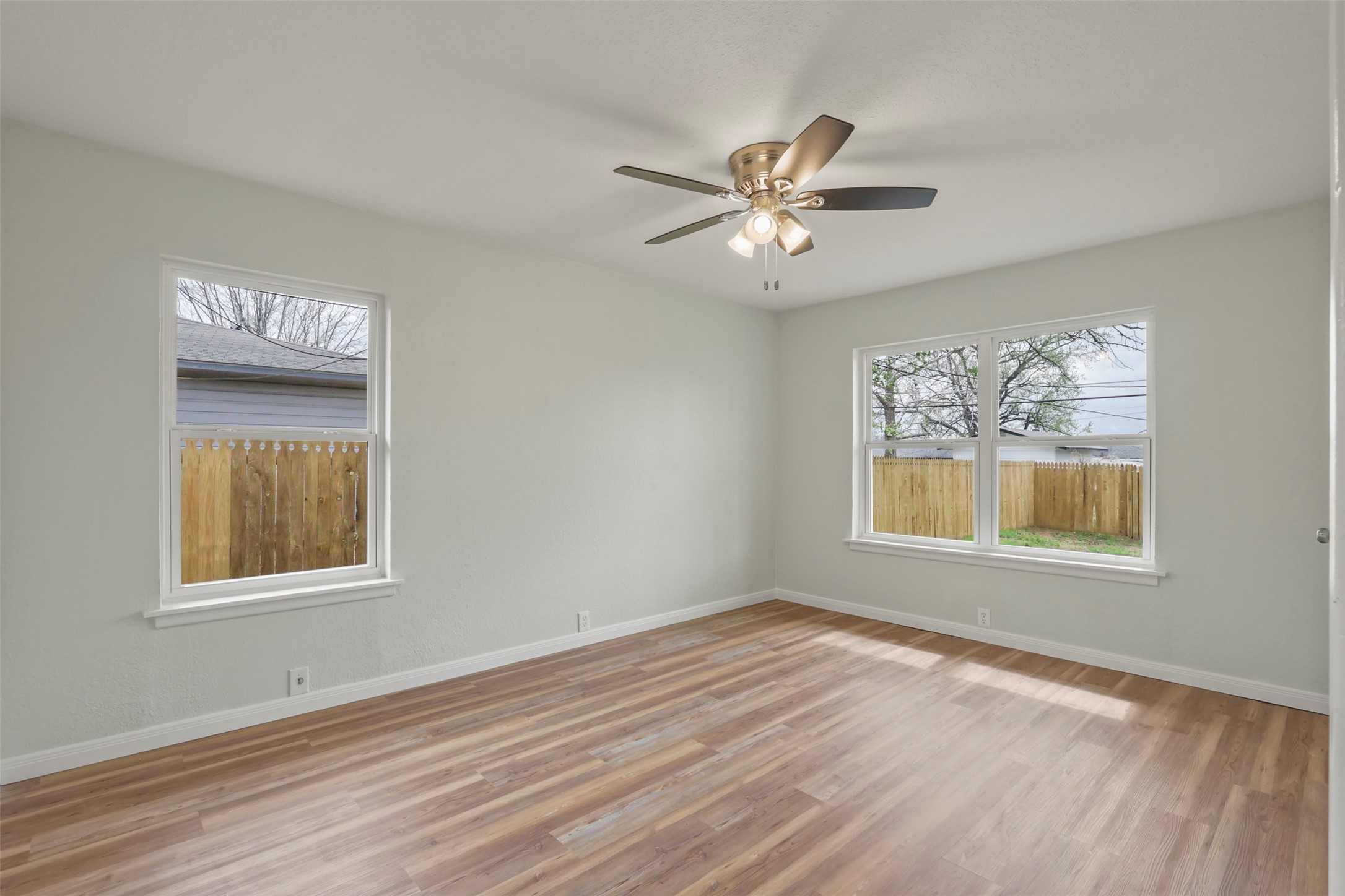 732 W Bullock Street Denison TX 75020