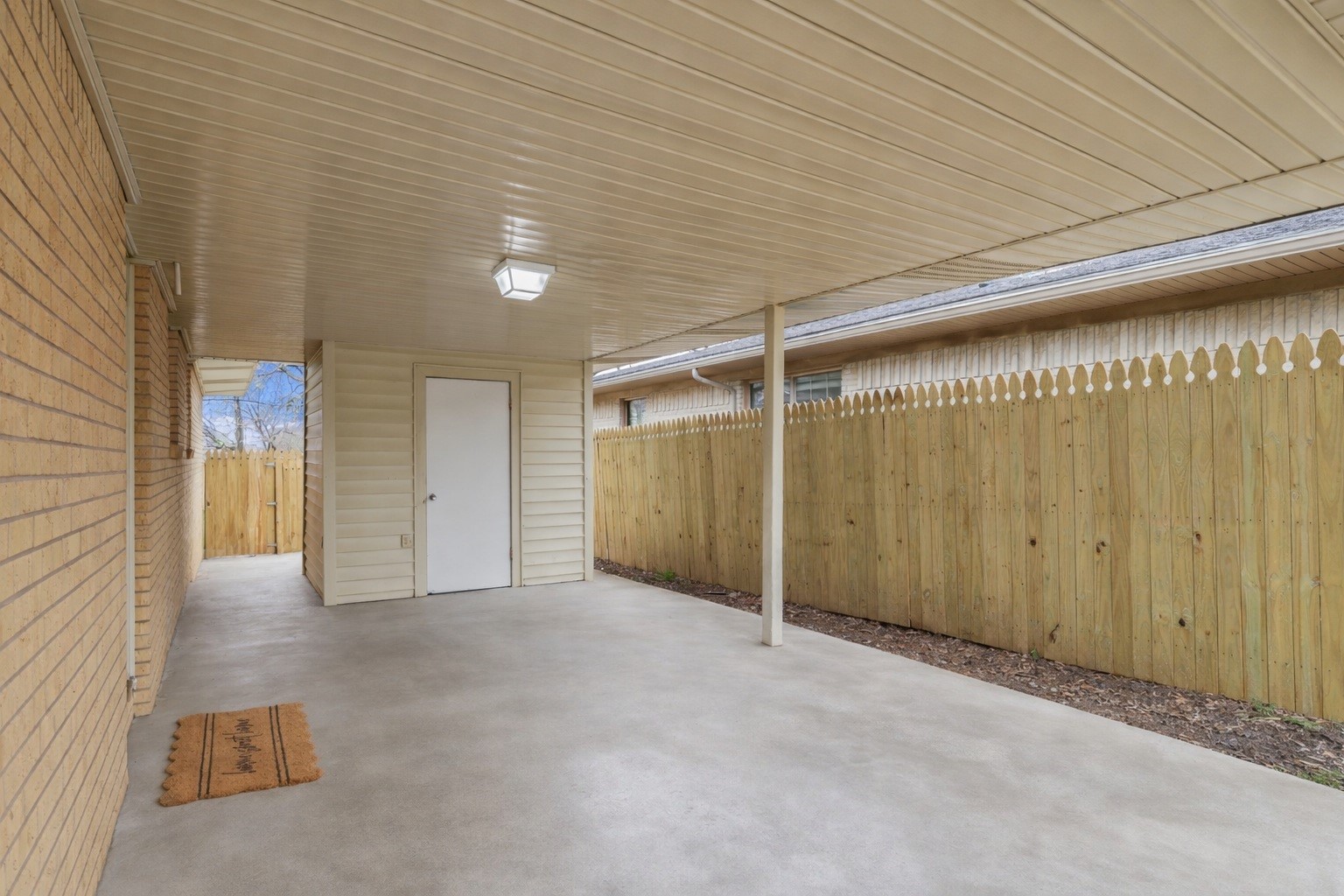 732 W Bullock Street Denison TX 75020