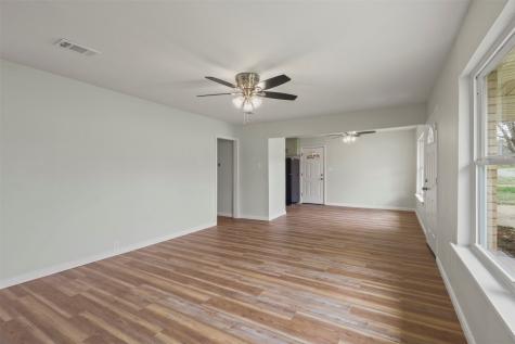 732 W Bullock Street Denison TX 75020