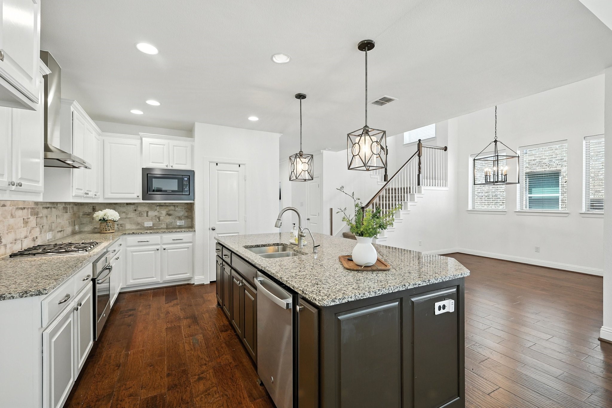 1516 8th Street Argyle TX 76226