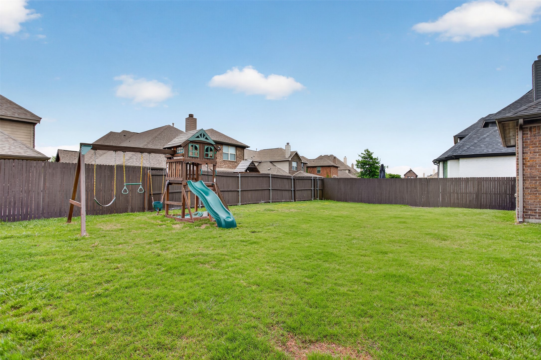 1022 Longhill Way Forney TX 75126