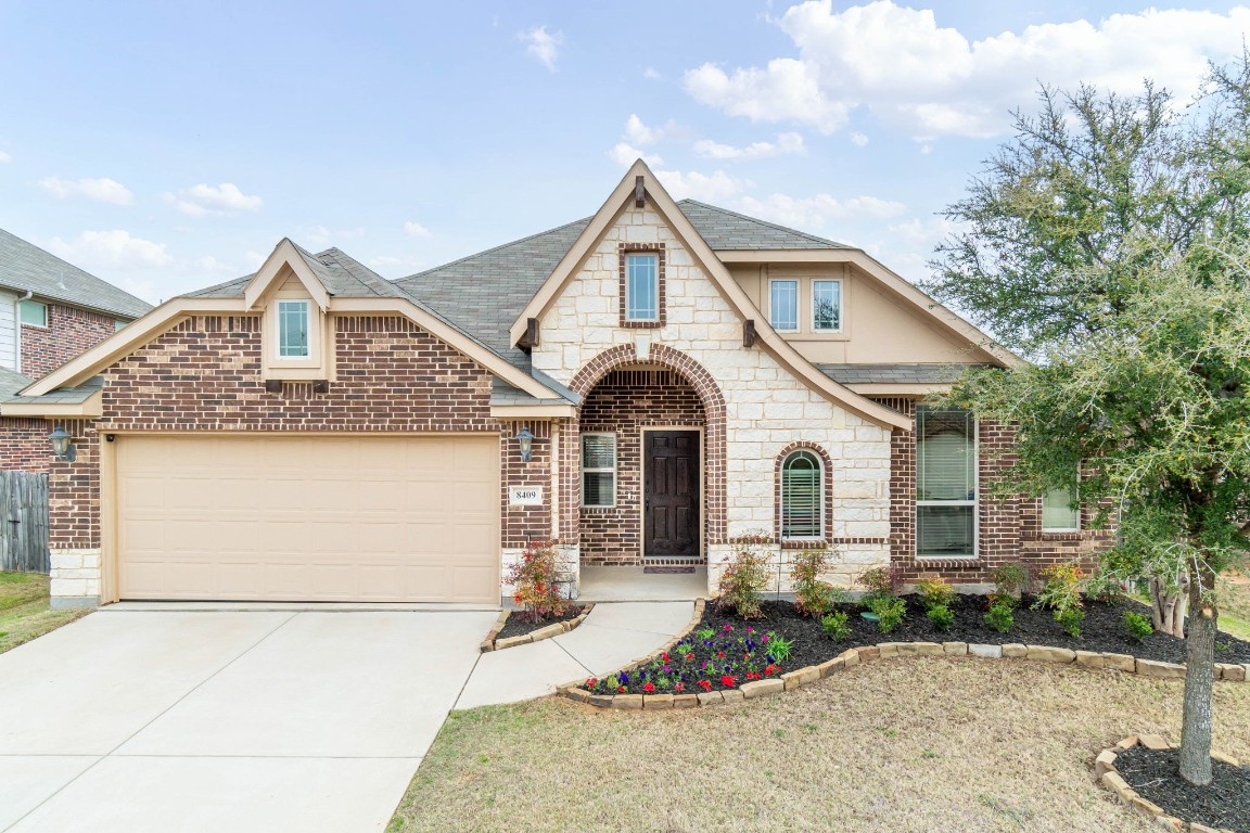 8409 Bonanza Street Aubrey TX 76227