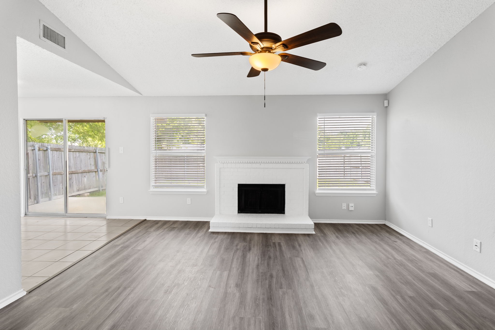 707 Shadybrook Lane Seagoville TX 75159