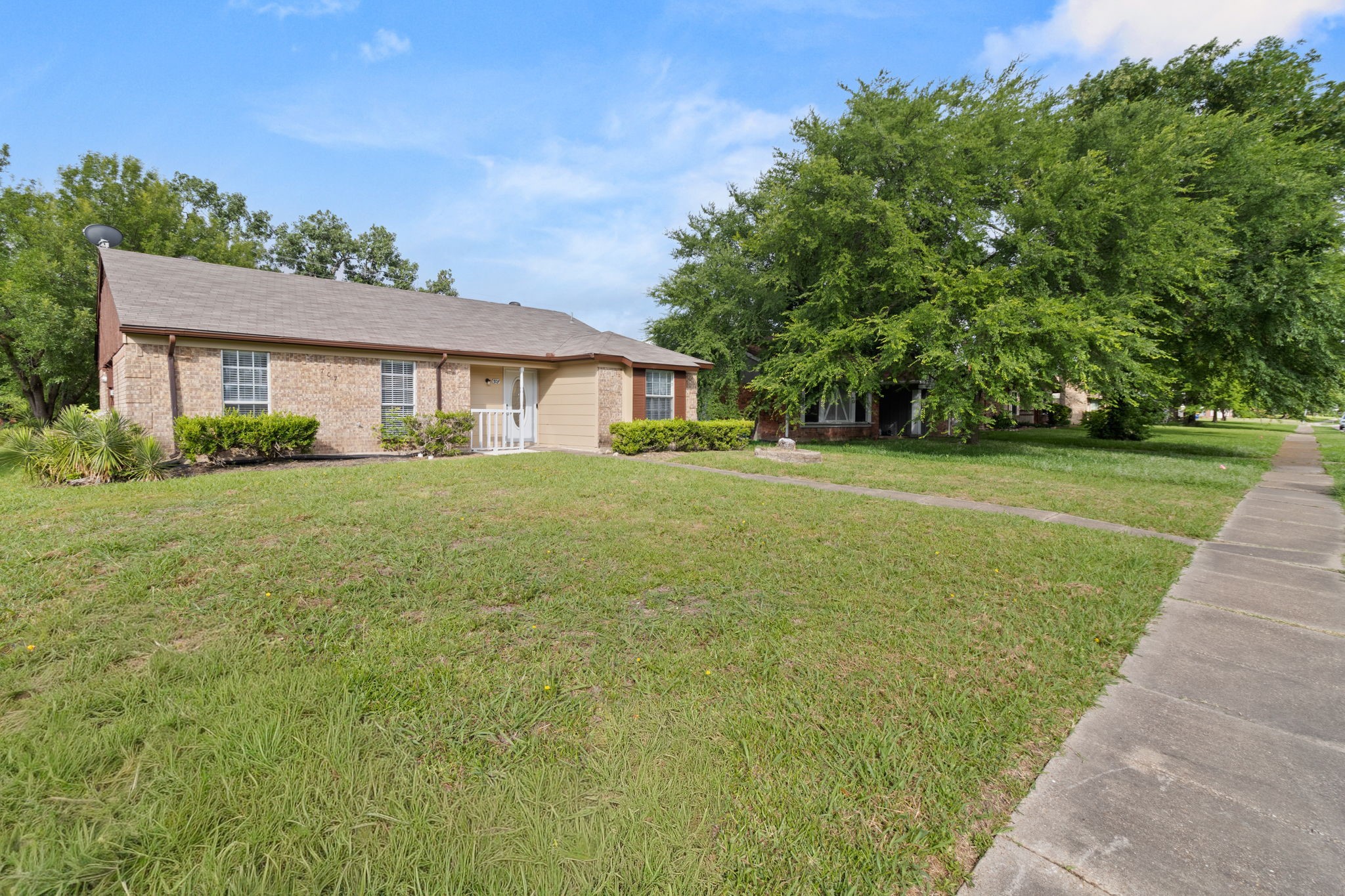 707 Shadybrook Lane Seagoville TX 75159