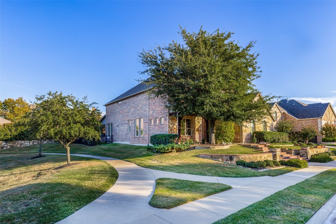 4604 Golden Mew Drive Carrollton TX 75010