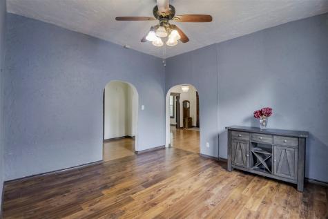 607 Williams Street Waxahachie TX 75165