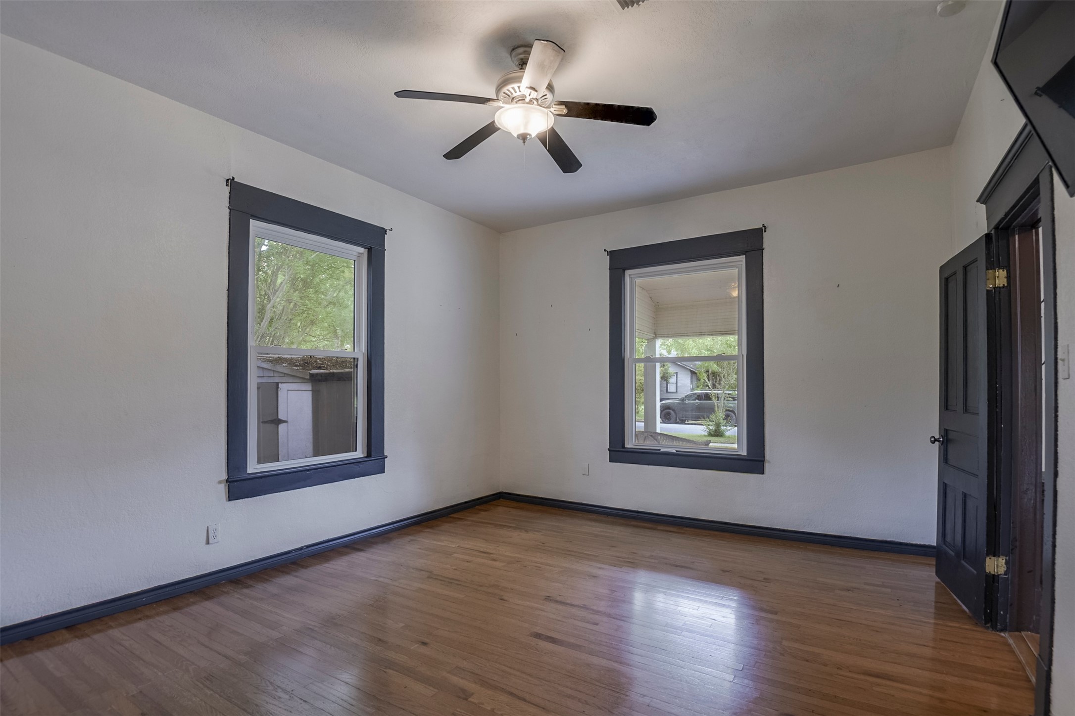 607 Williams Street Waxahachie TX 75165