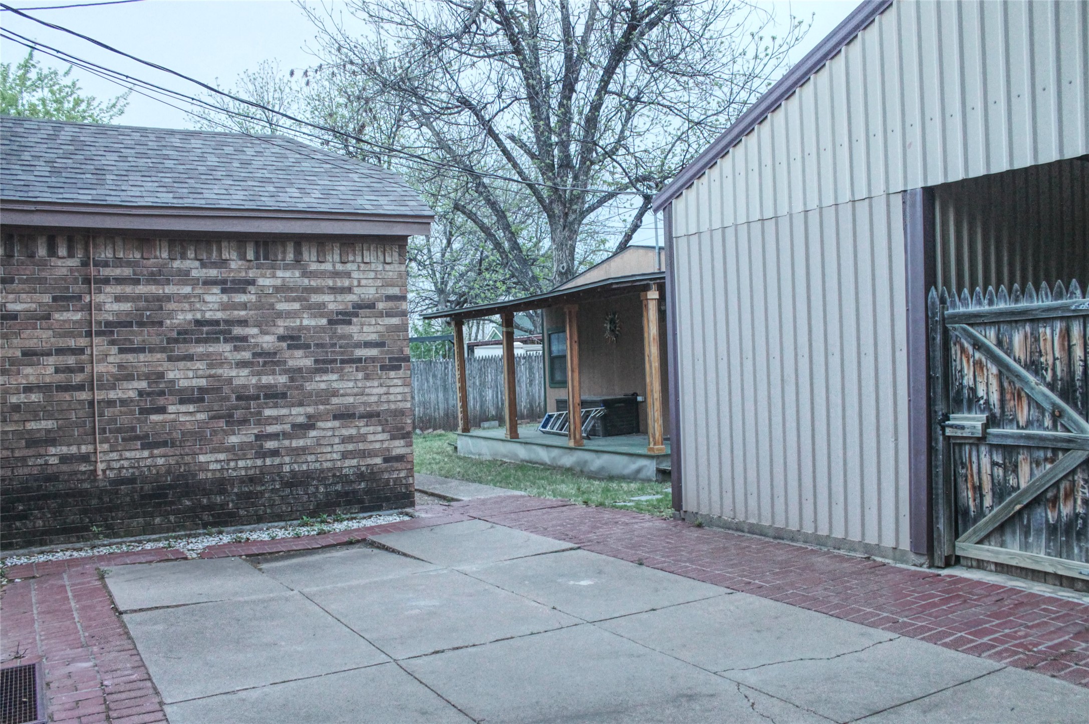 132 N Jacobs Street Albany TX 76430