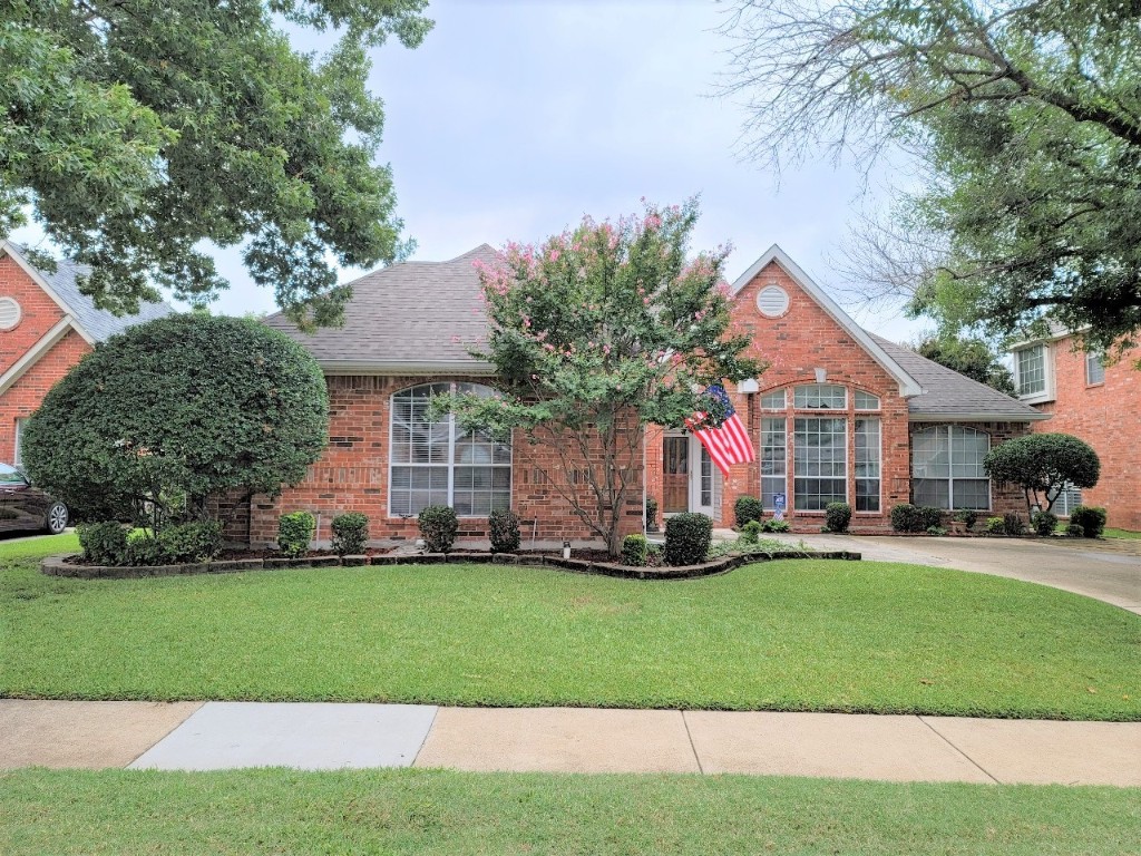 713 Palm Desert Drive Garland TX 75044