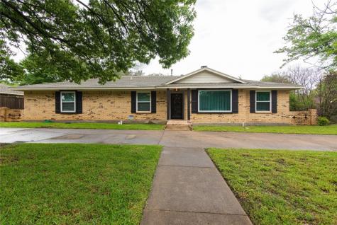 206 Genoa Drive Duncanville TX 75116