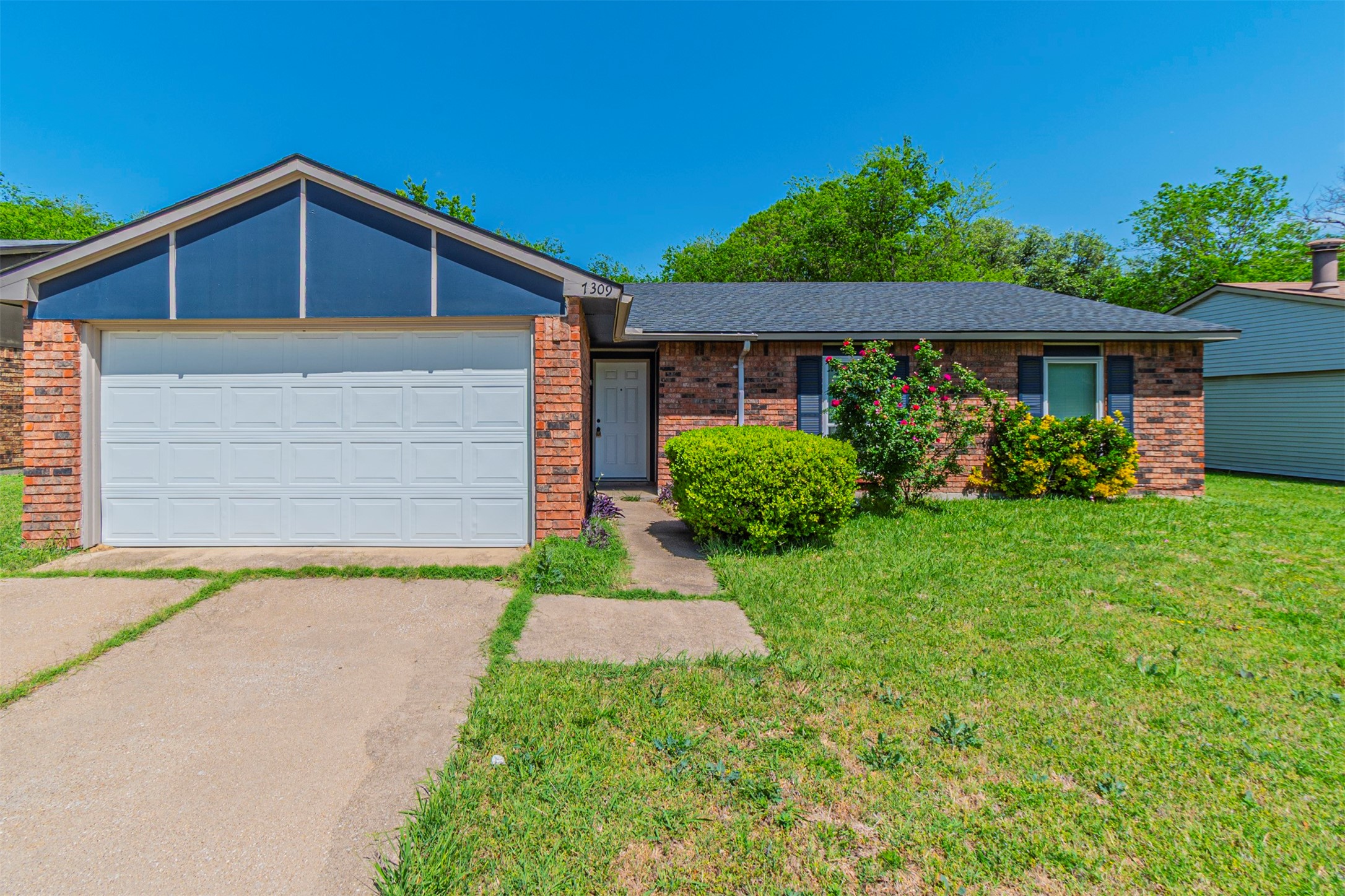 7309 Ashcrest Lane Dallas TX 75249