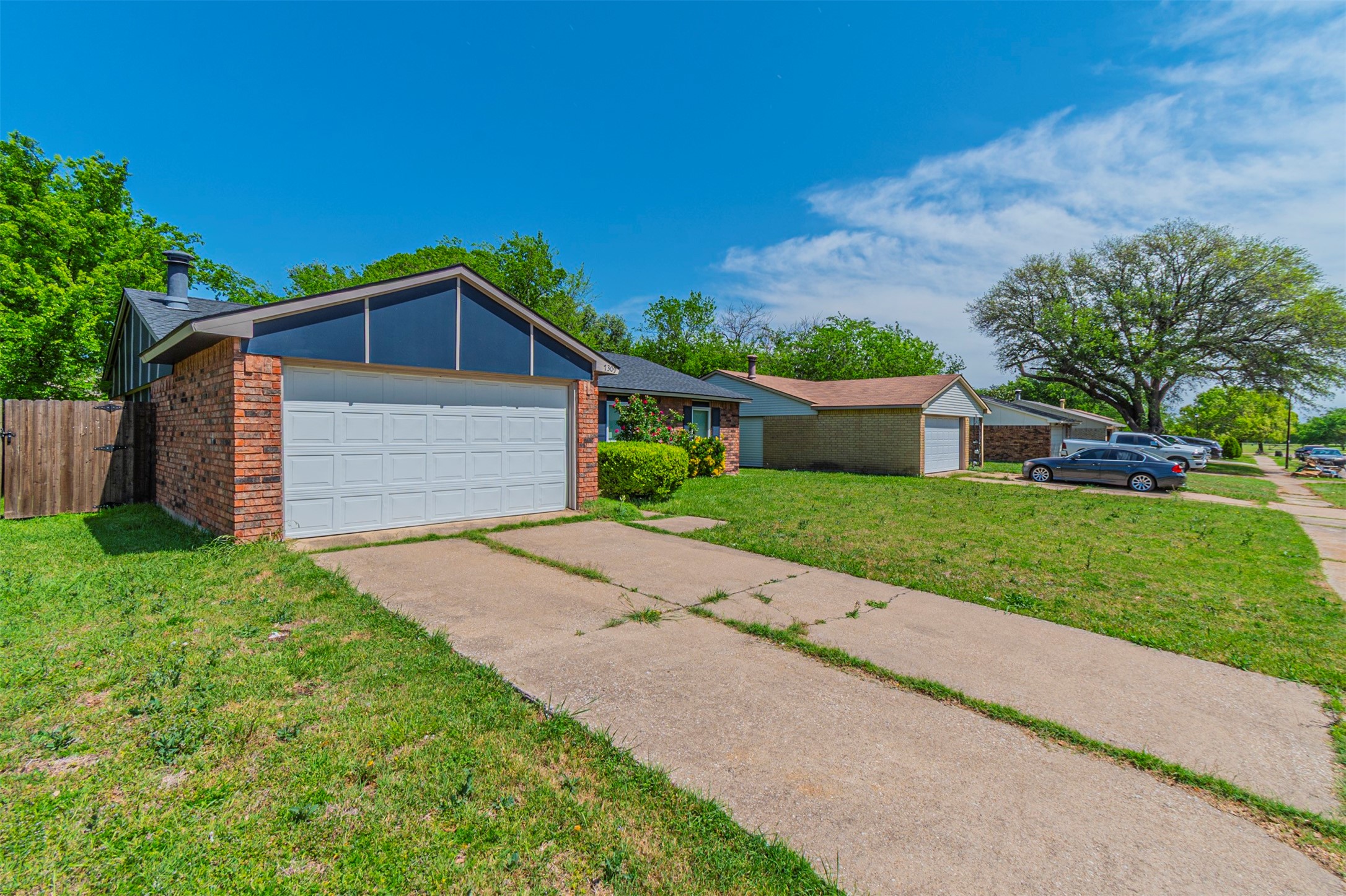 7309 Ashcrest Lane Dallas TX 75249