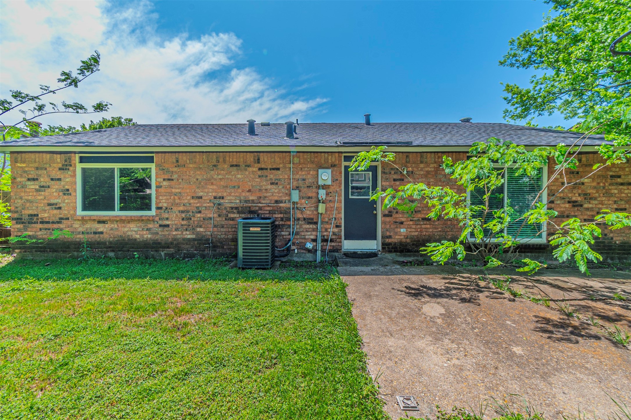 7309 Ashcrest Lane Dallas TX 75249