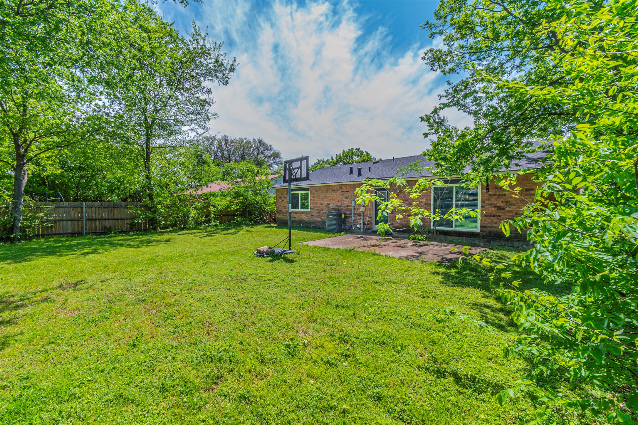 7309 Ashcrest Lane Dallas TX 75249