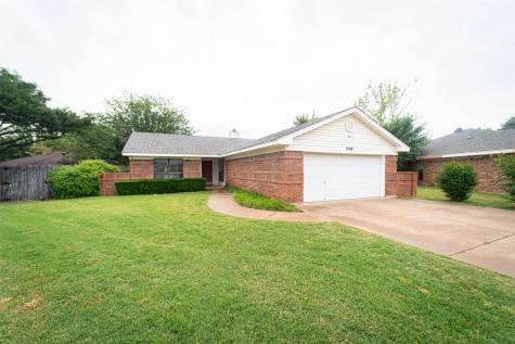 2918 Oak Ridge Court Abilene TX 79606