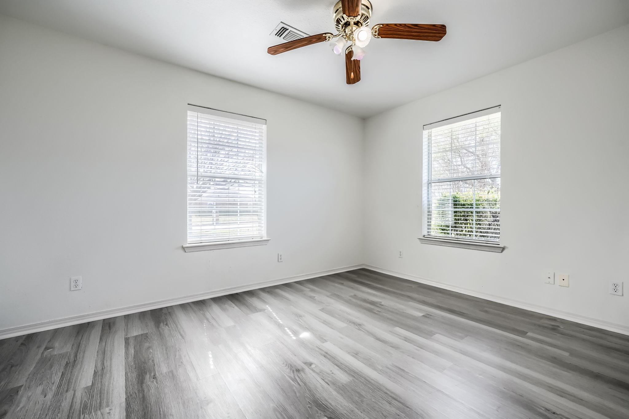 101 County Road 1010 Princeton TX 75407