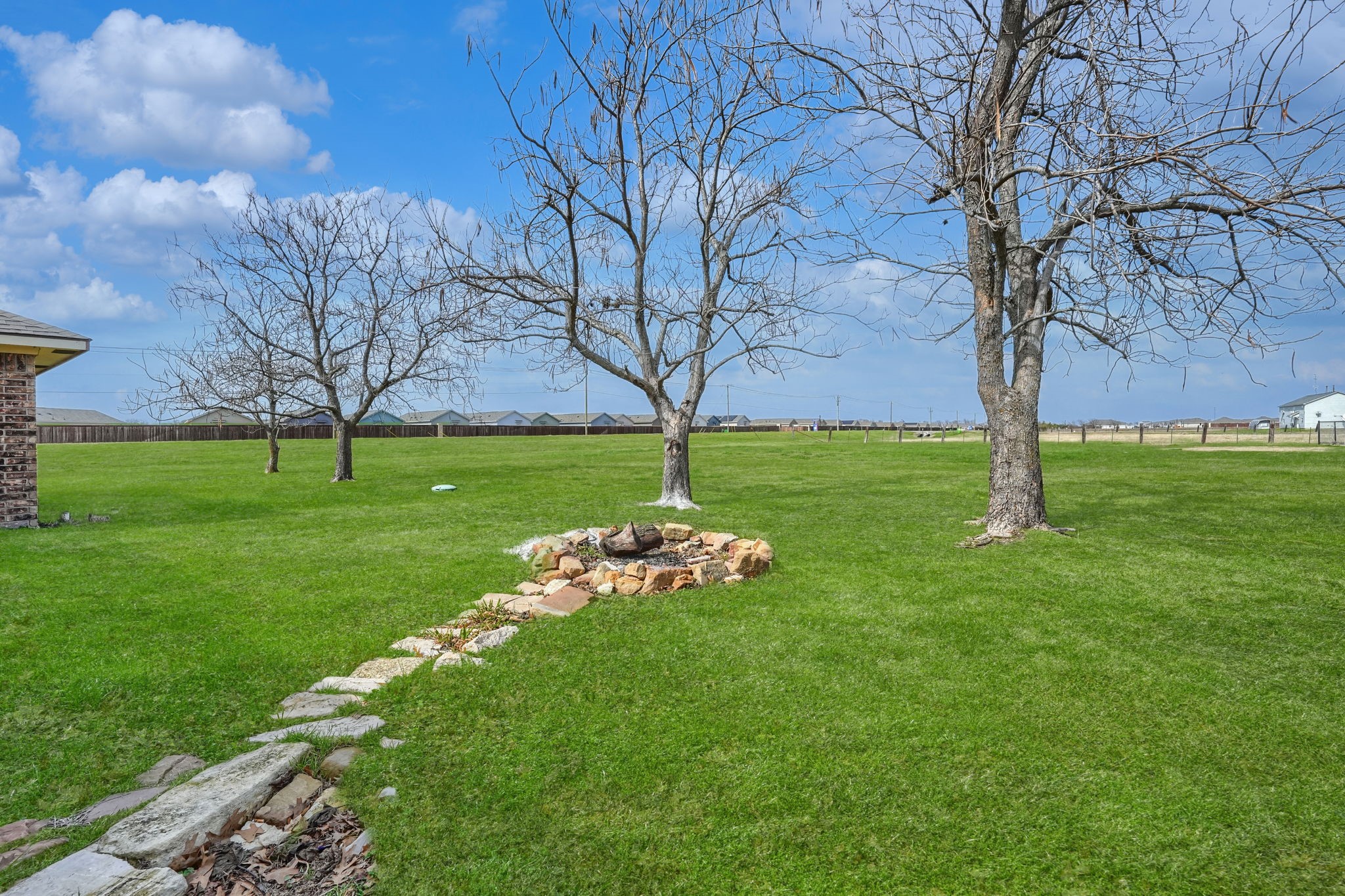 101 County Road 1010 Princeton TX 75407