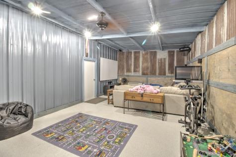1024 Jordan Creek Road Collinsville TX 76233