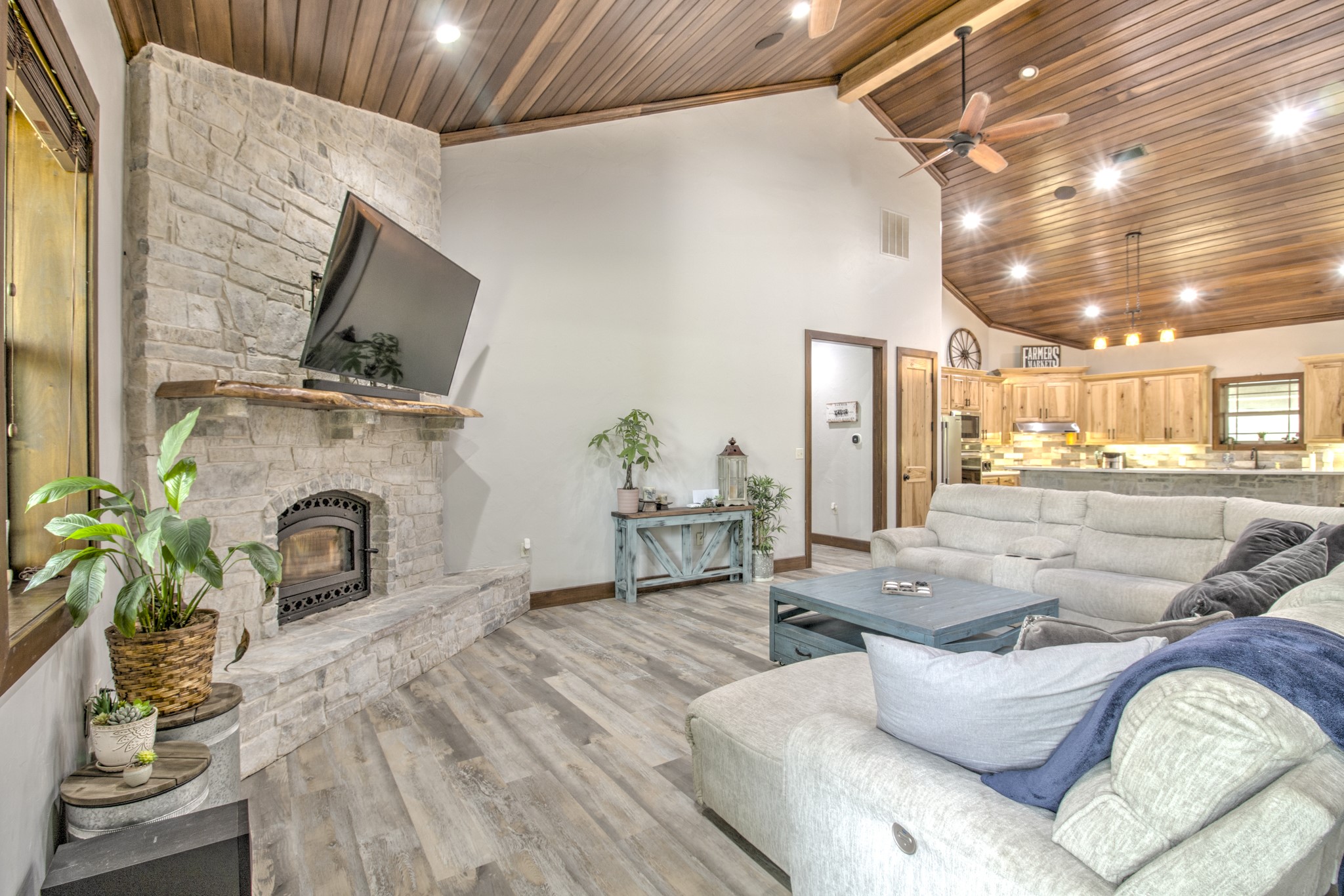 1024 Jordan Creek Road Collinsville TX 76233