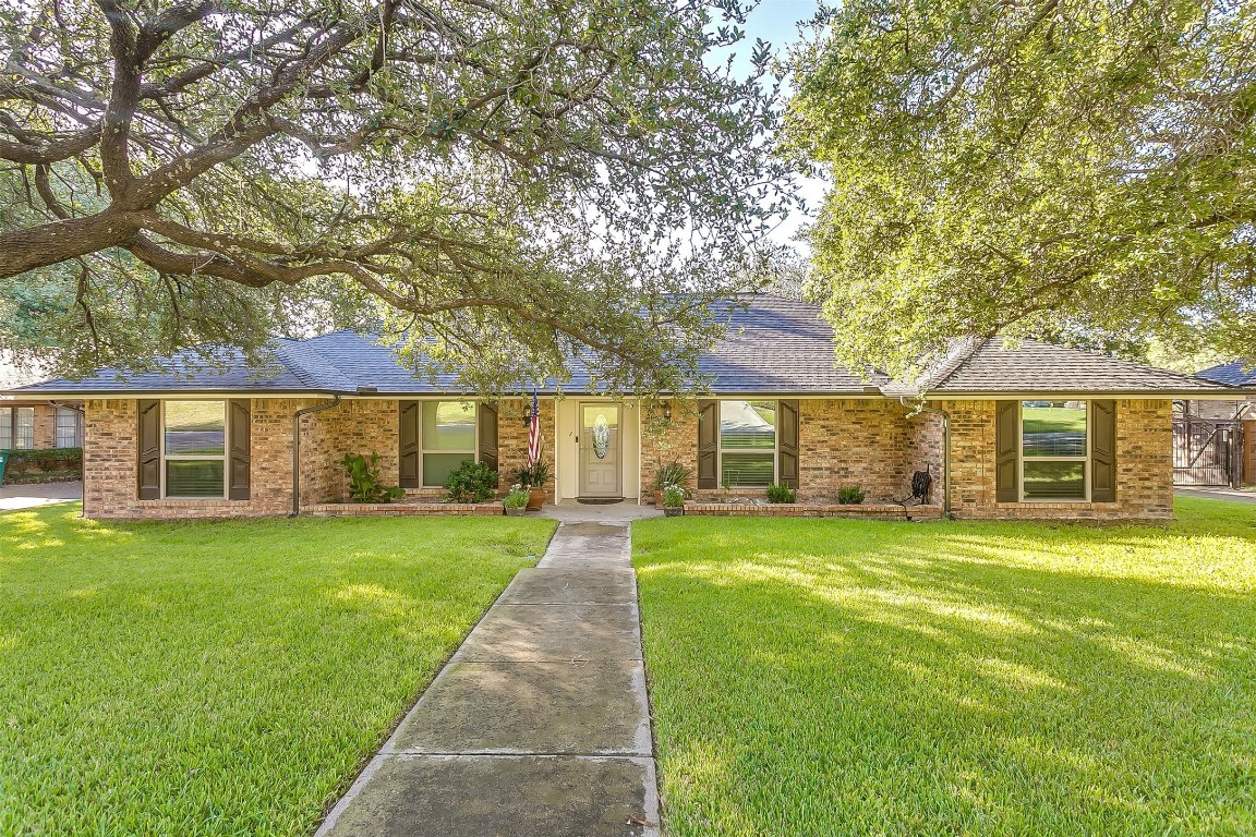 8612 Canyon Crest Road Fort Worth TX 76179