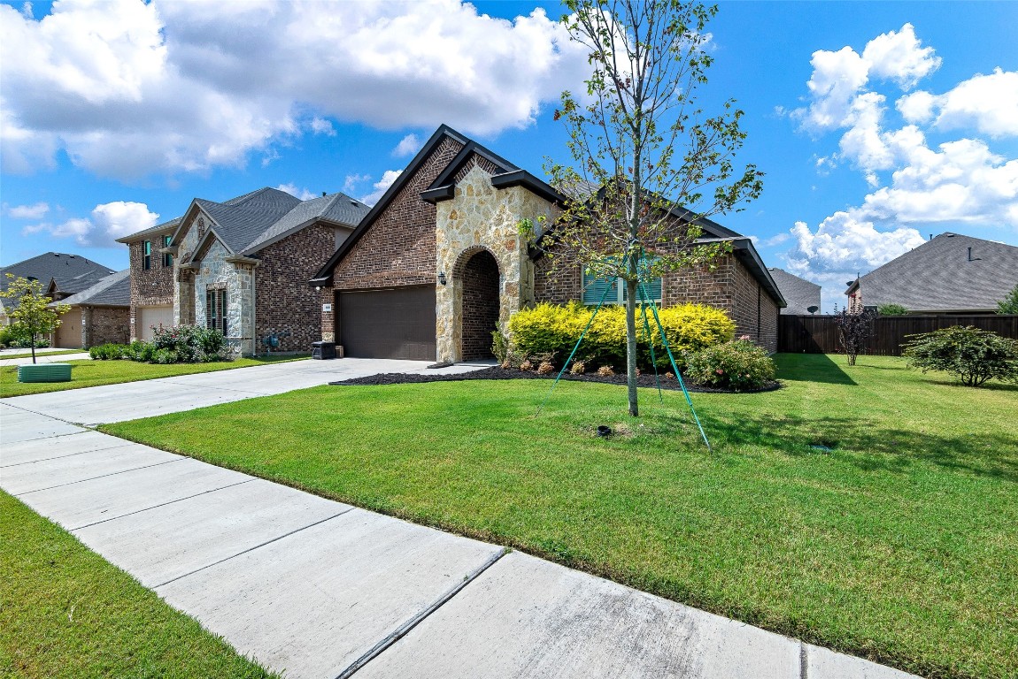 669 Bassett Hall Road Fate TX 75189